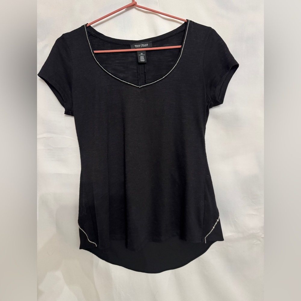White House Black Market decorative tee Size XS